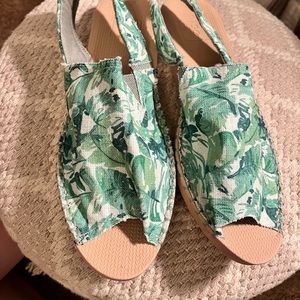 Reef women’s slingback canvas sandal slide